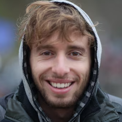 Oliver Frank, Gründer